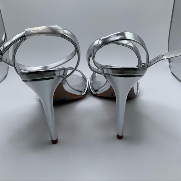 NWB Schutz Hilda 65MM Metallic Leather Sandals size 9 B women’s pumps 1118 - Picture 9 of 12